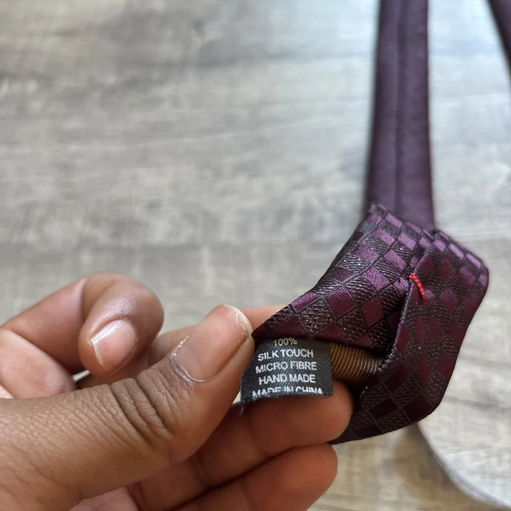 Imani Uomo Burgundy Jacquard Silk Tie